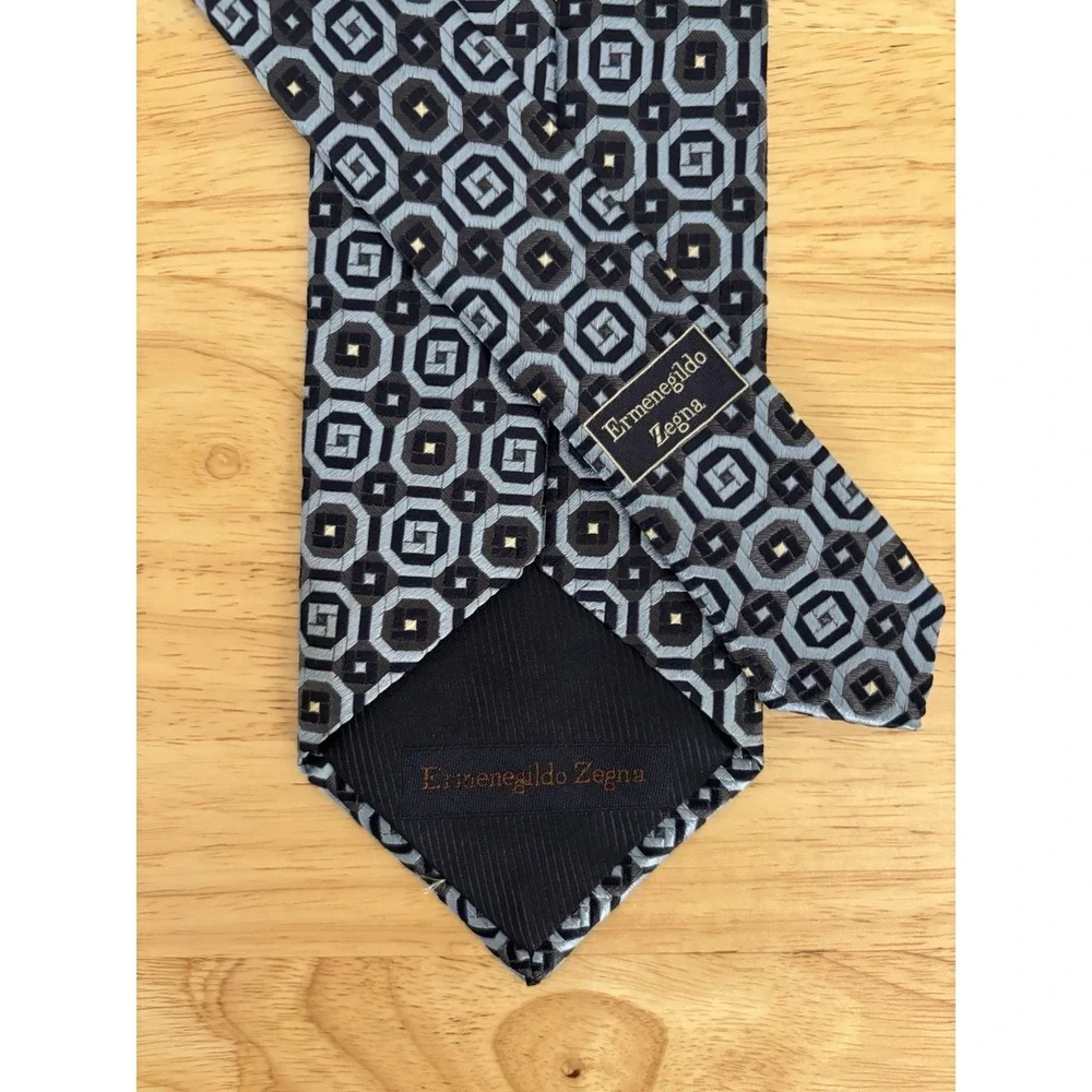 Ermenegildo Zegna‎ Blue Octagonal Geometric 100% Silk Tie 56